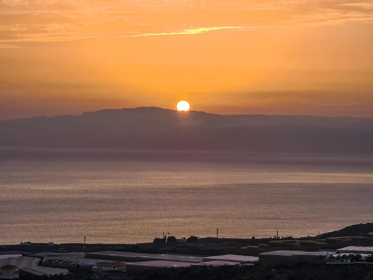 Oceanview Boutique House, 125 Sqm, Parking, Sunset Rooftop Costa Adeje  Kültér fotó